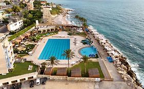 Four Seasons Halat